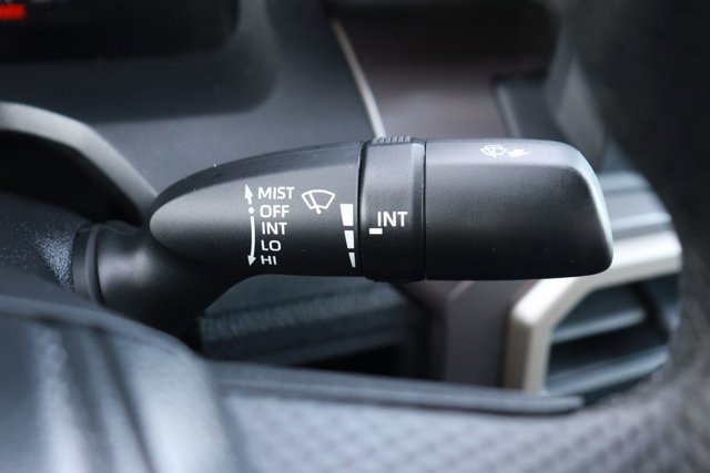 Used 2024 Toyota Tacoma TRD Sport image 21