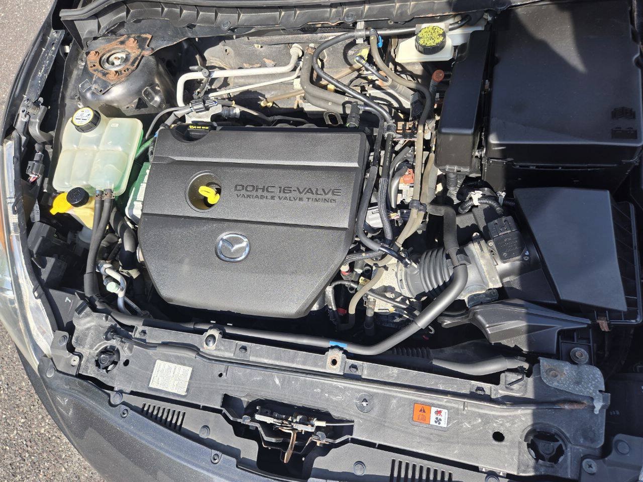 Used 2010 MAZDA MAZDA3 i Touring FWD image 24