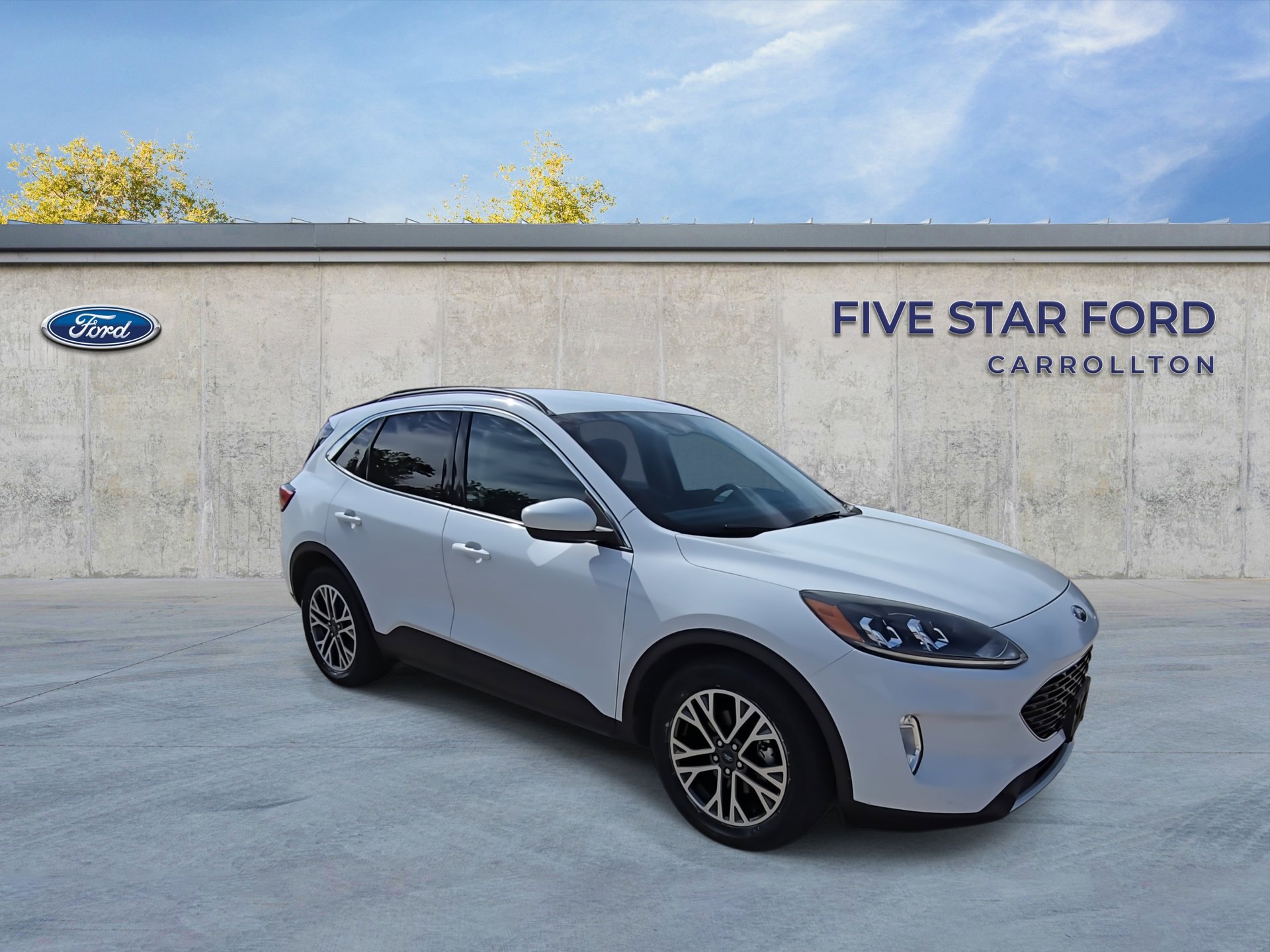 Certified 2020 Ford Escape SEL image 2