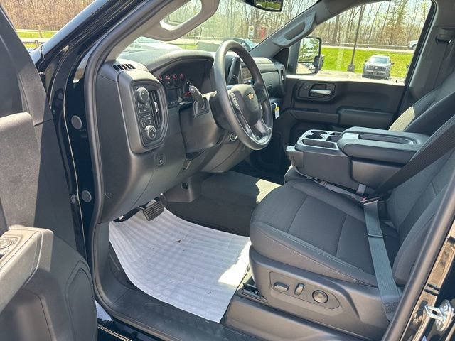 New 2026 Chevrolet Silverado 2500 Custom w/ Custom Value Package AWD/4WD image 52