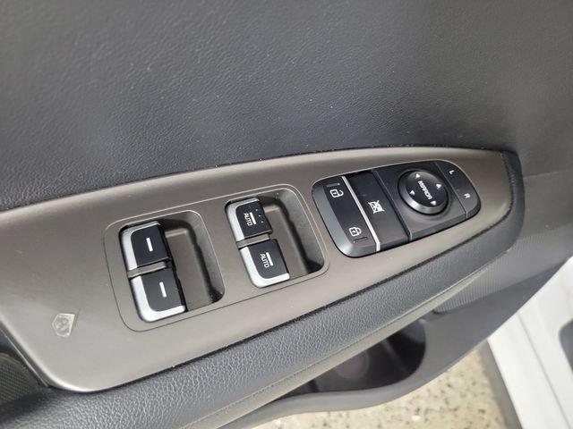 Used 2019 Kia Optima S FWD image 22