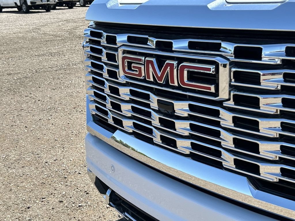 New 2026 GMC Sierra 2500 Denali w/ Denali Reserve Package AWD/4WD image 31