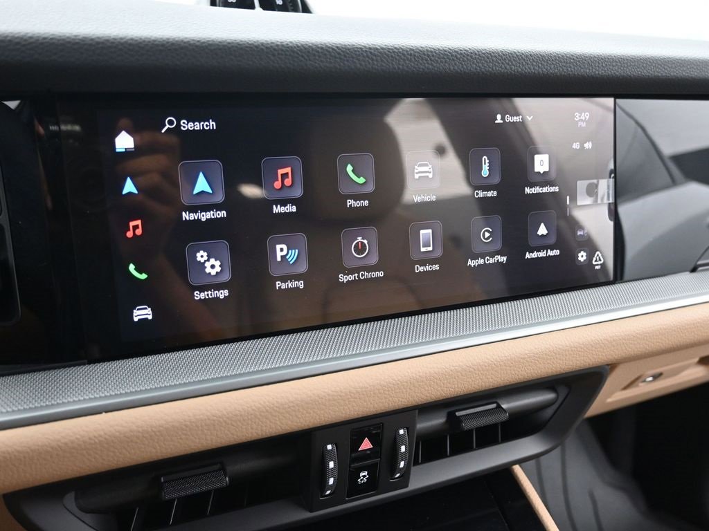 New 2025 Porsche Cayenne Coupe image 24
