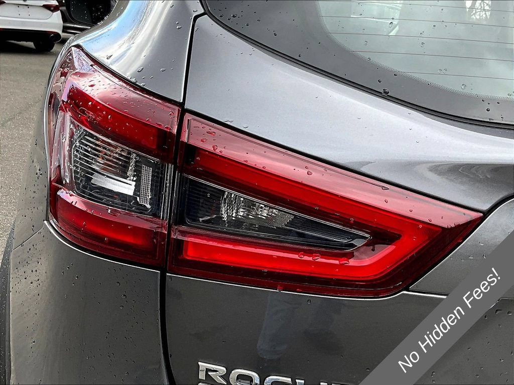 Used 2020 Nissan Rogue Sport SV AWD/4WD image 22