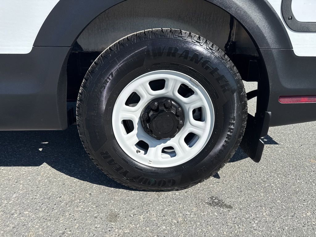 Used 2024 Chevrolet Brightdrop 400 w/ Commercial Equipment Package image 21