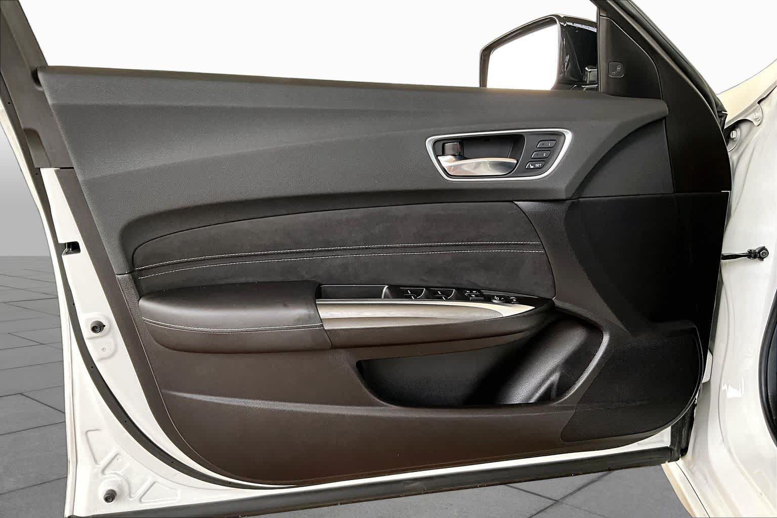 Used 2020 Acura TLX w/ Technology & A-SPEC Package FWD image 20