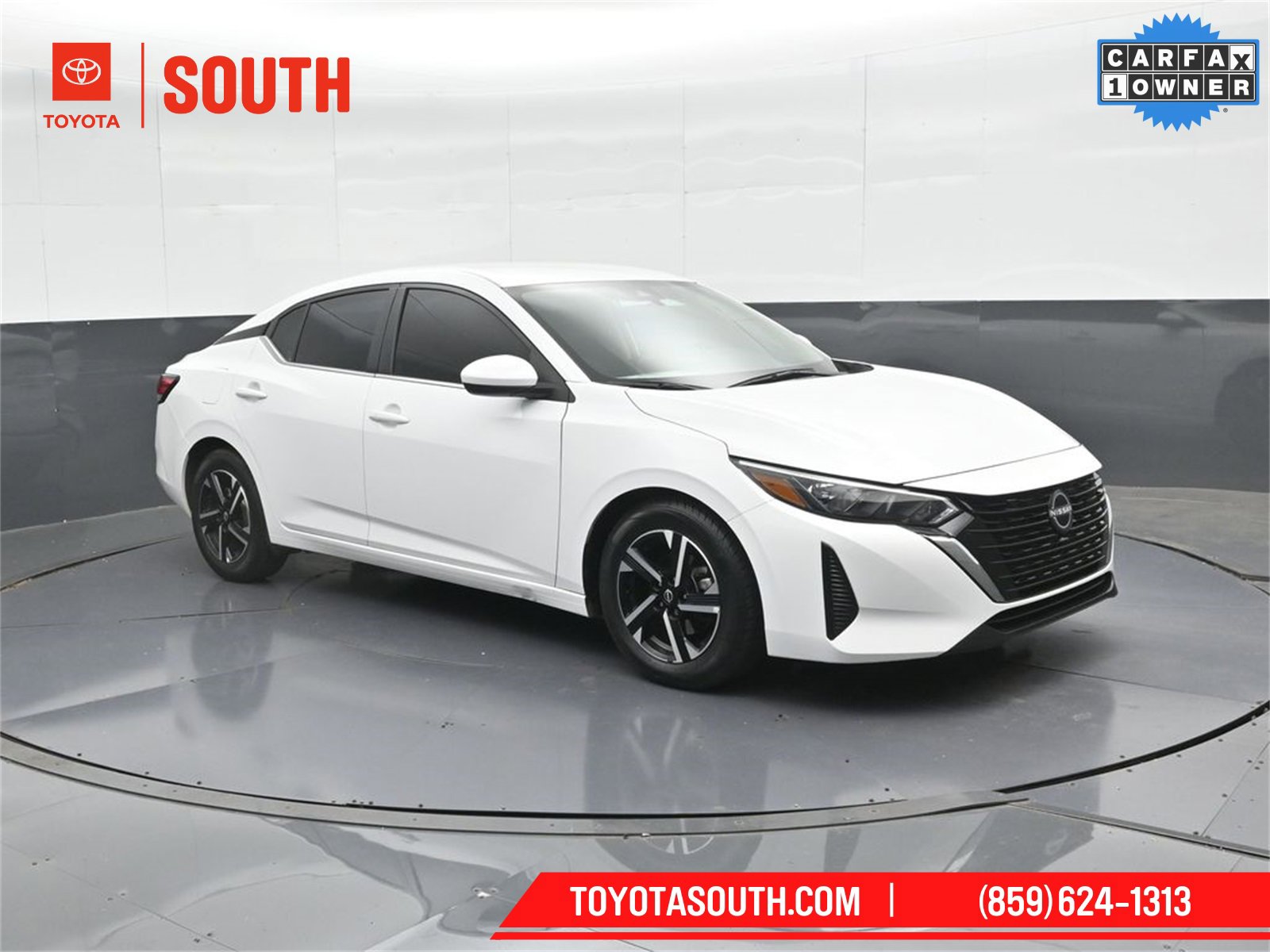 Used 2025 Nissan Sentra SV image 4