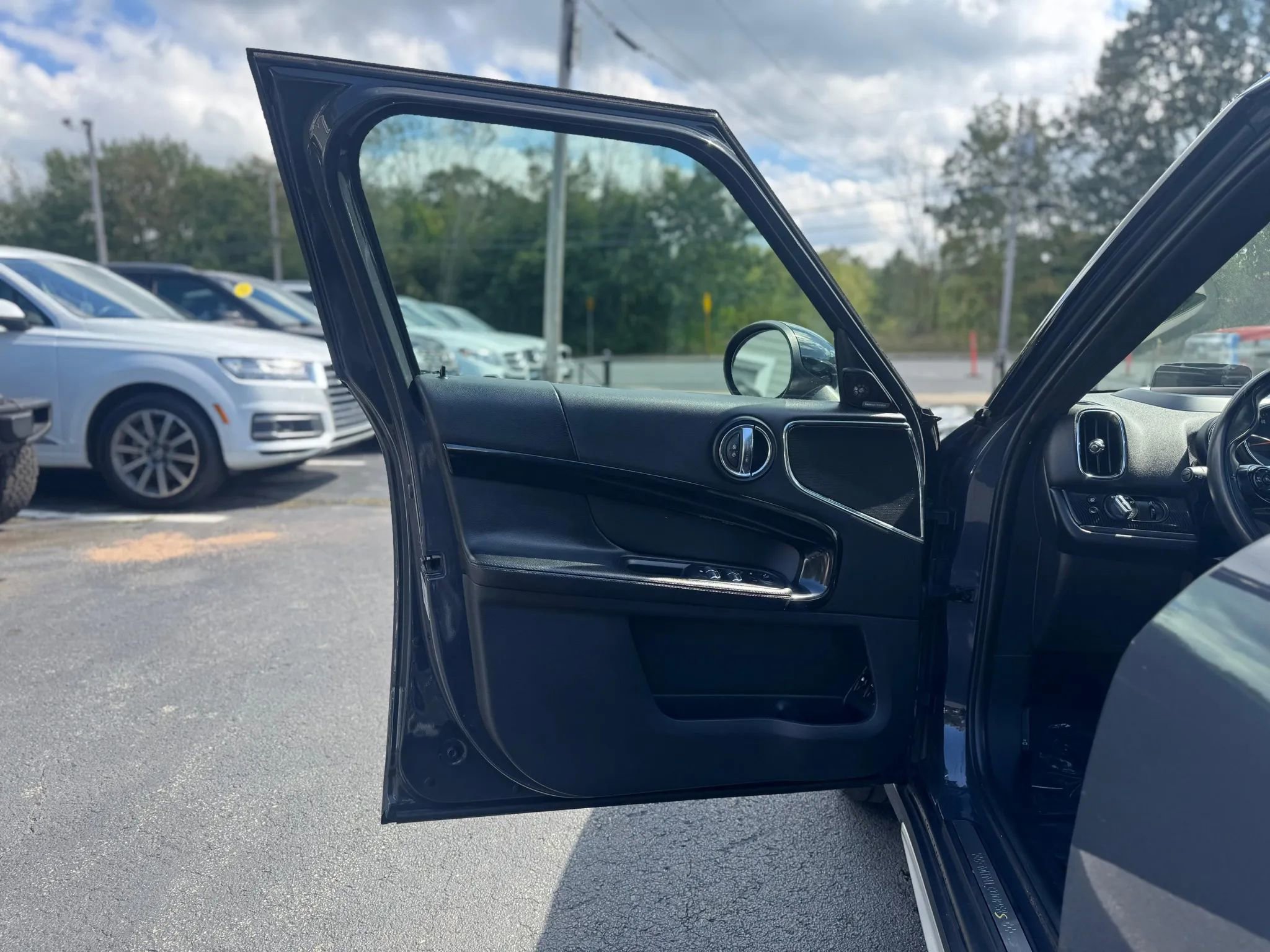 Used 2019 MINI Cooper Countryman SE AWD/4WD image 28