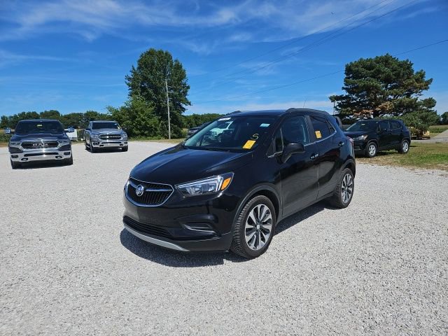 Used 2022 Buick Encore Preferred w/ Safety Package image 2