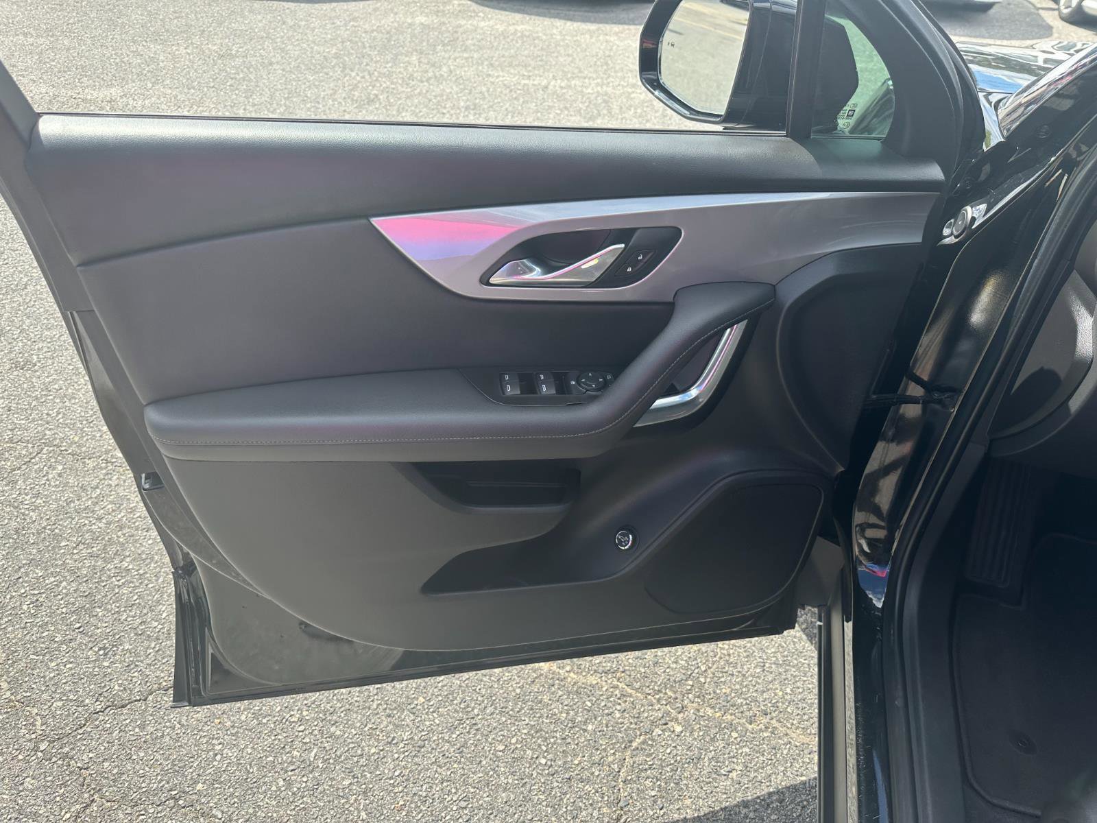 Used 2020 Chevrolet Blazer LT w/ LPO, Cargo Package image 10