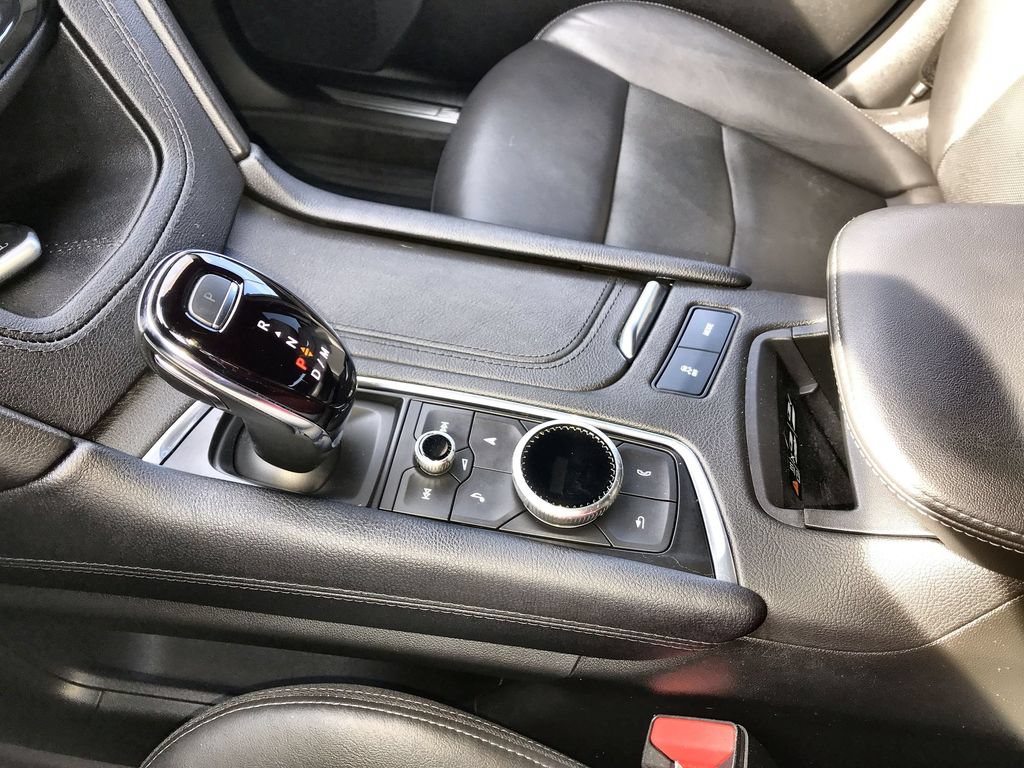 Used 2024 Cadillac XT5 Sportv w/ LPO, Floor Liner Package AWD/4WD image 20