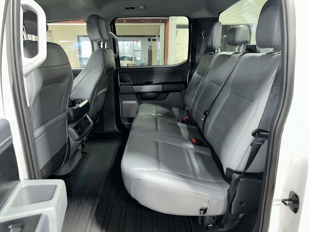 Used 2025 Ford F150 Lightning Flash image 27