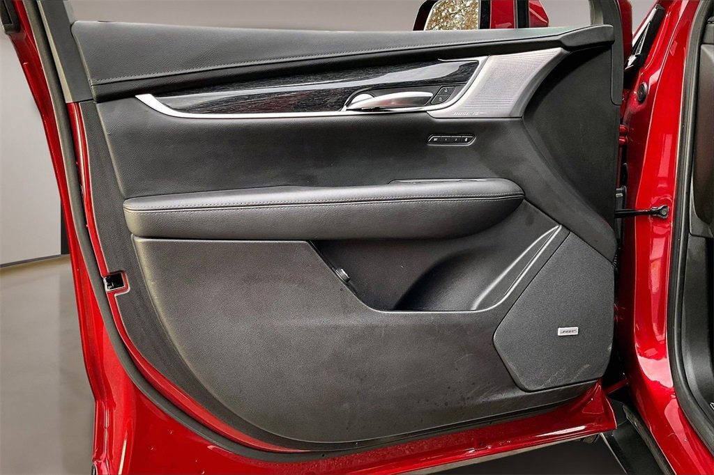 Certified 2023 Cadillac XT5 Premium Luxury image 18