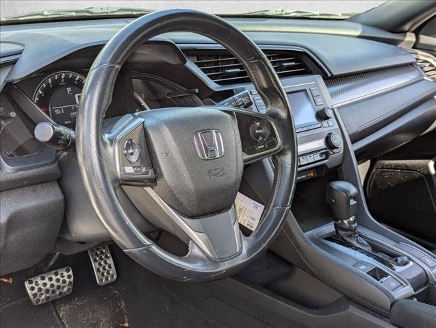 Used 2017 Honda Civic Sport image 8