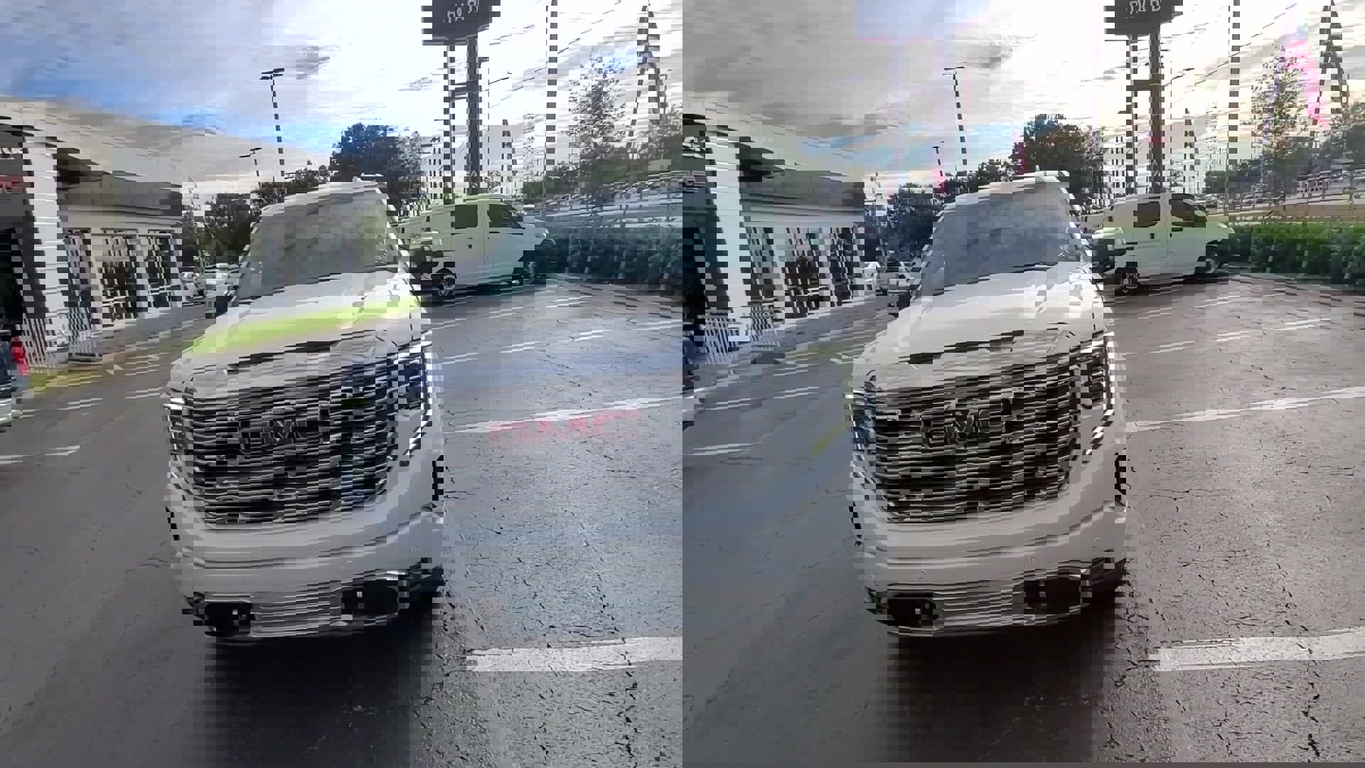 Used 2022 GMC Sierra 1500 Denali image 35