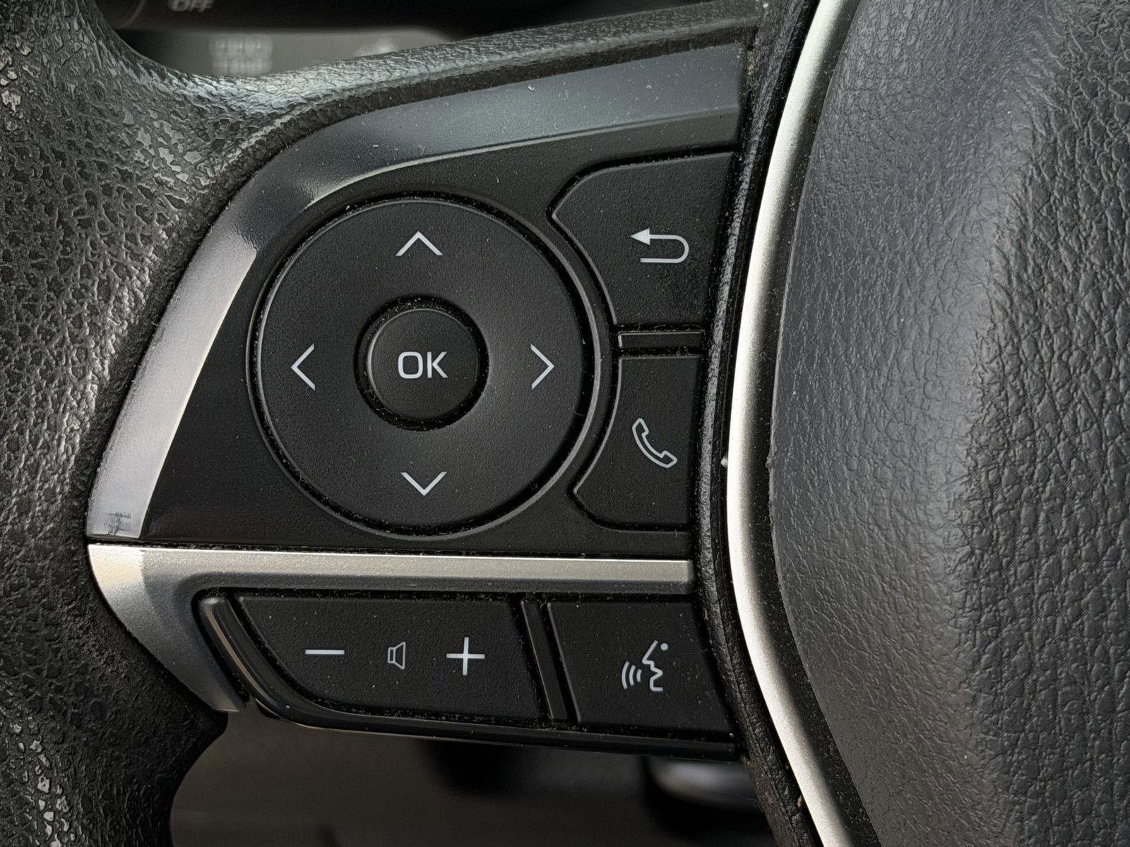 Used 2024 Toyota Camry LE FWD image 15