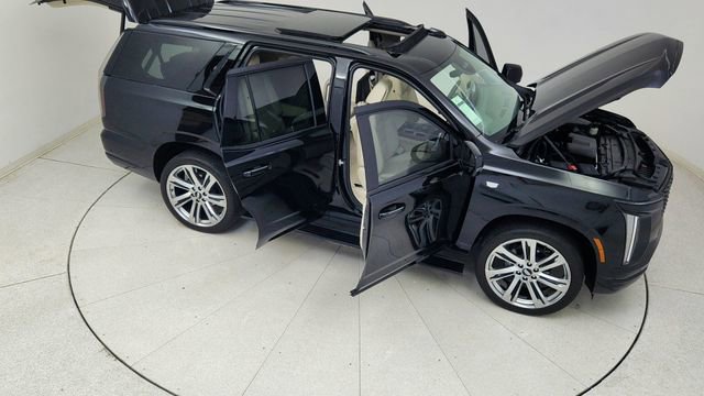 Used 2025 Cadillac Escalade Sport Platinum w/ LPO, Floor Liner Package image 92