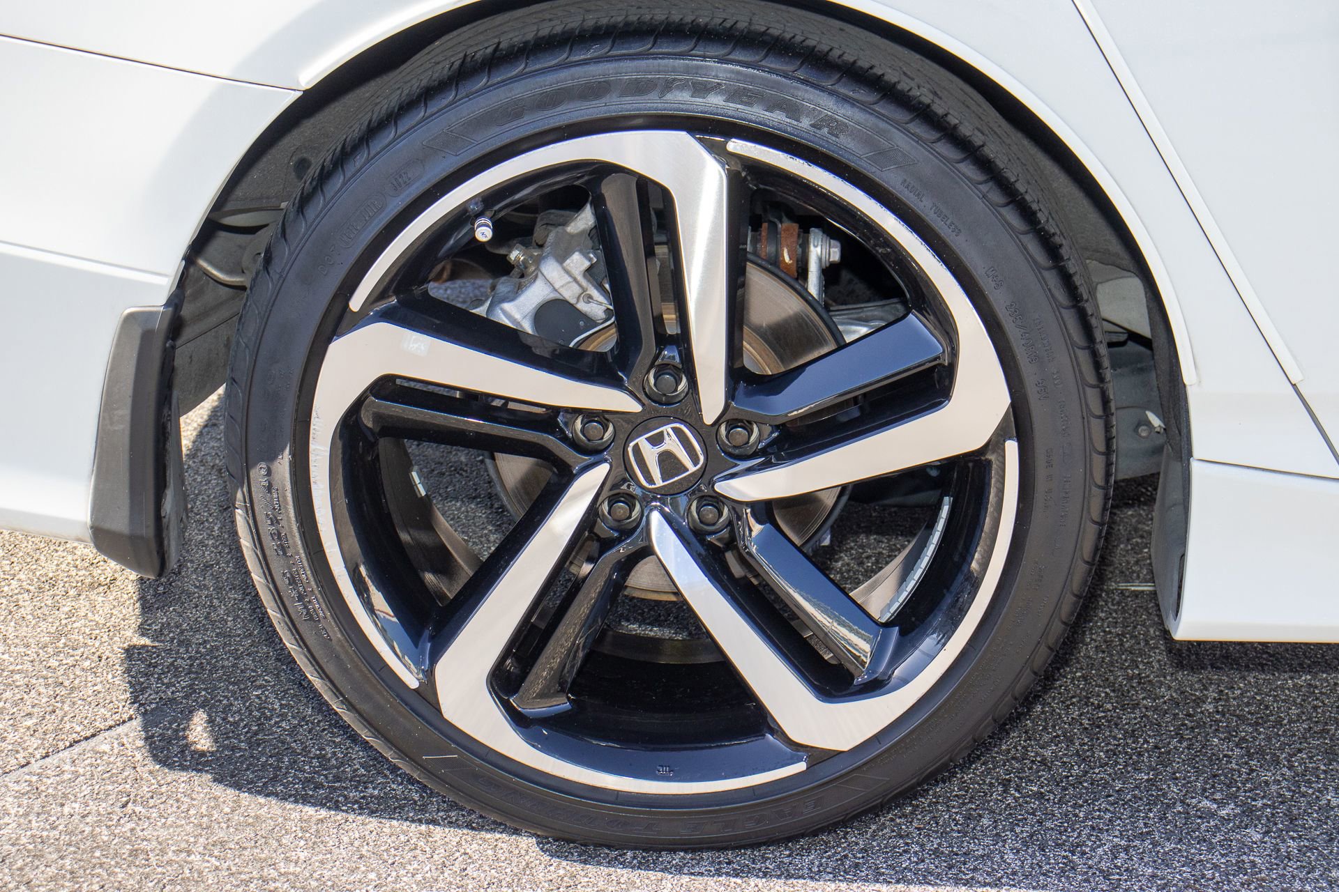 Used 2022 Honda Accord Sport image 40