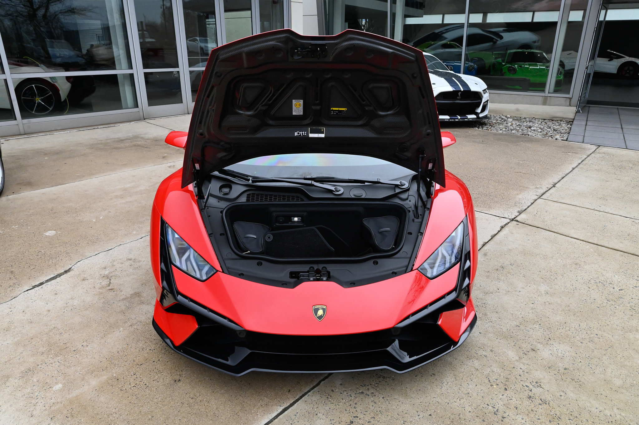 Used 2023 Lamborghini Huracan Tecnica image 49