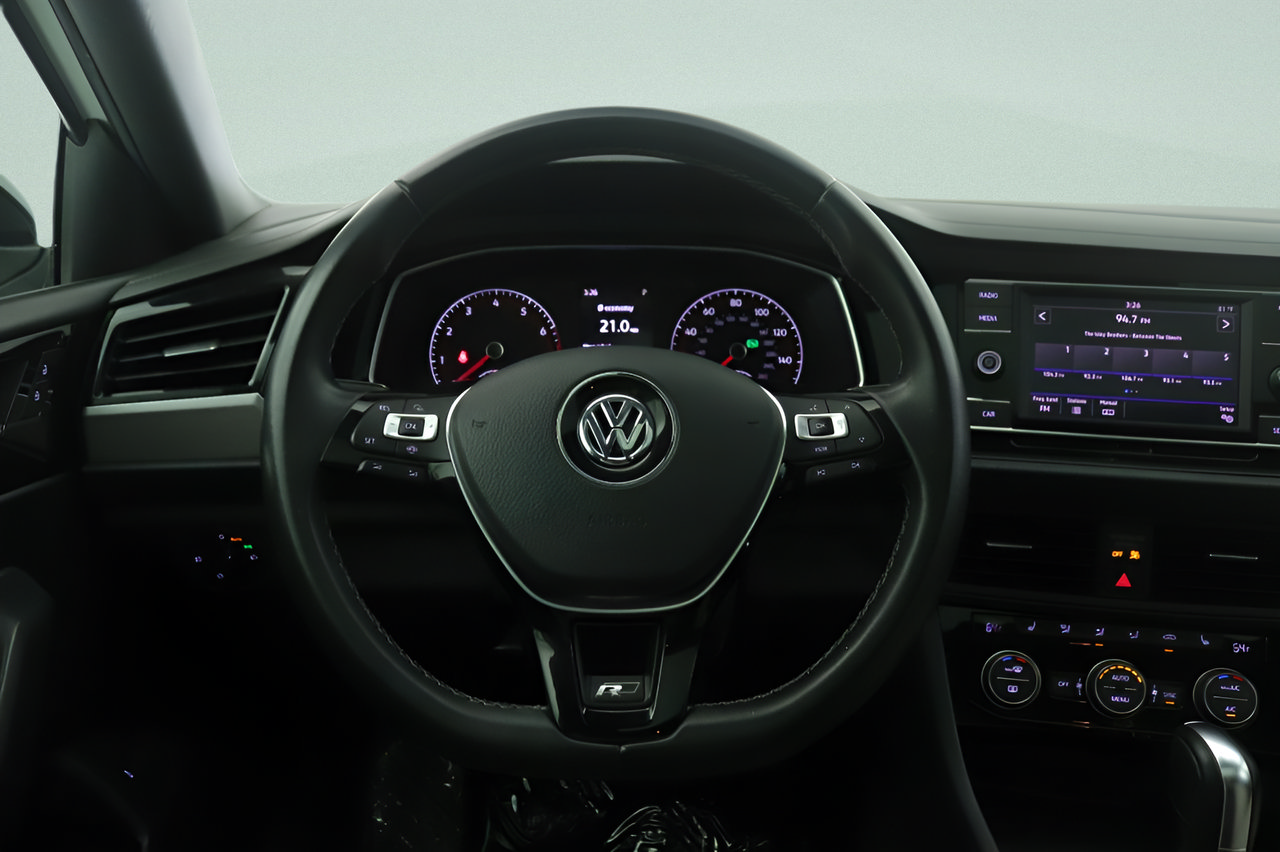 Used 2019 Volkswagen Jetta R-Line FWD image 8