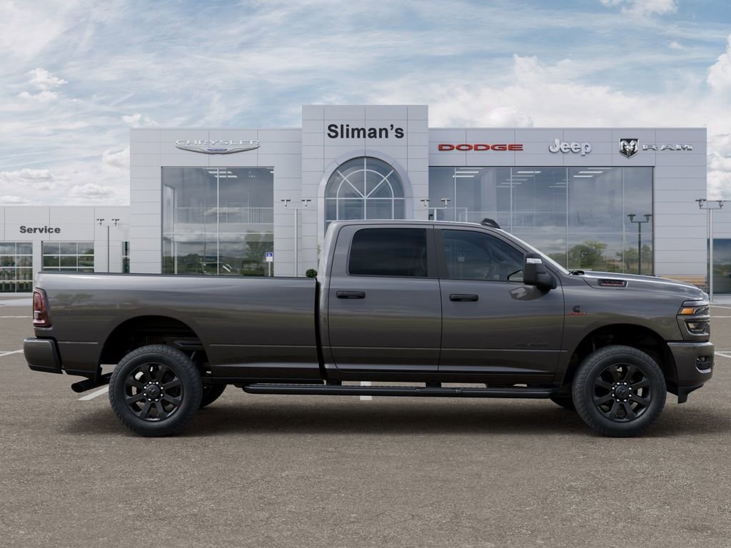 New 2026 RAM 3500 Big Horn AWD/4WD image 22