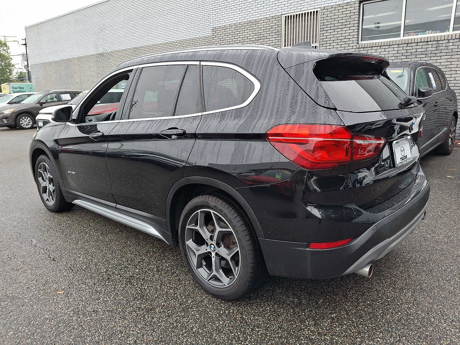 Used 2018 BMW X1 xDrive28i AWD/4WD image 6