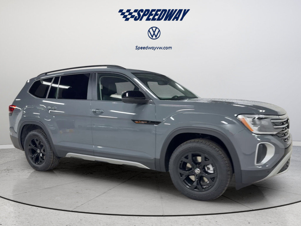 New 2026 Volkswagen Atlas Peak Edition AWD/4WD image 3
