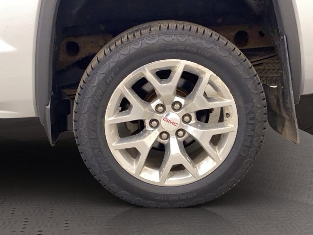 Used 2015 GMC Sierra 1500 SLT w/ SLT Crew Cab Value Package AWD/4WD image 38
