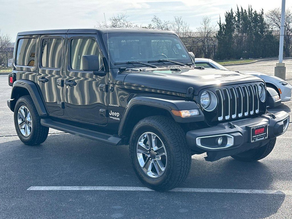 Used 2021 Jeep Wrangler Unlimited Sahara w/ Uconnect 4C Nav & Sound Group image 3