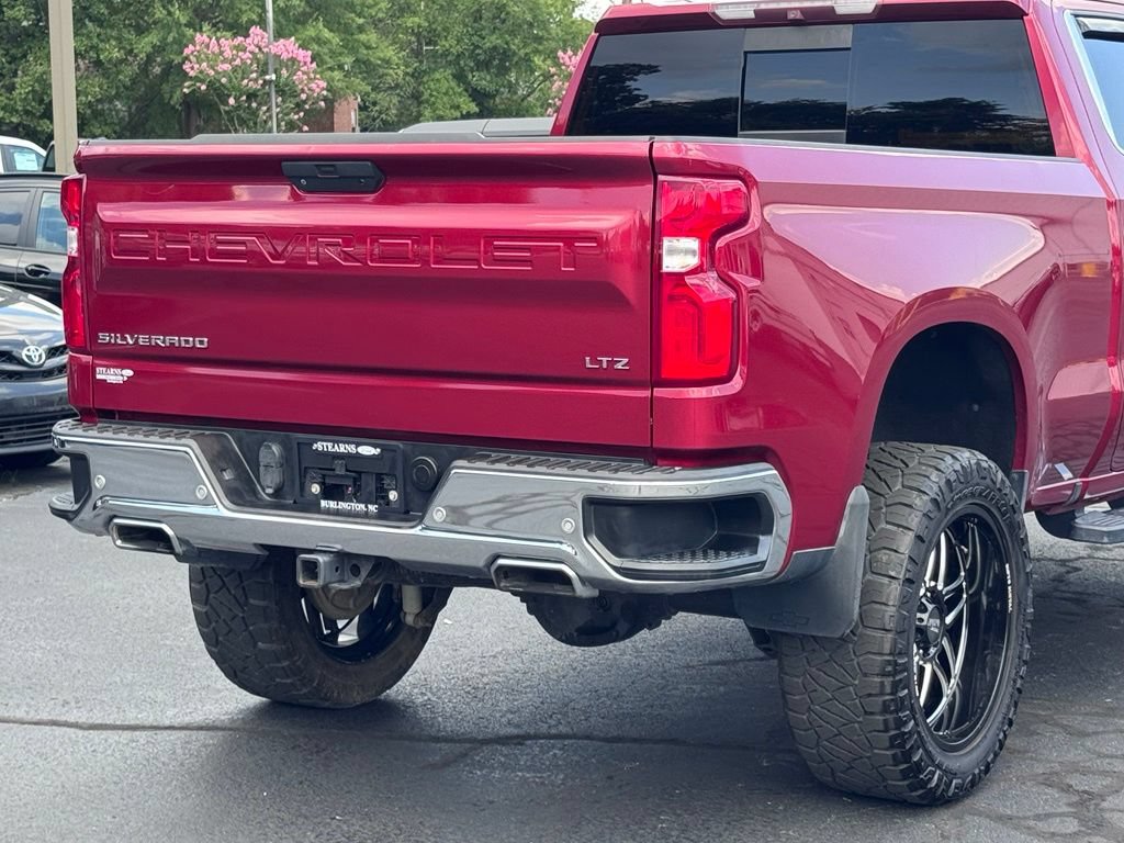 Used 2019 Chevrolet Silverado 1500 LTZ w/ LTZ Plus Package AWD/4WD image 45