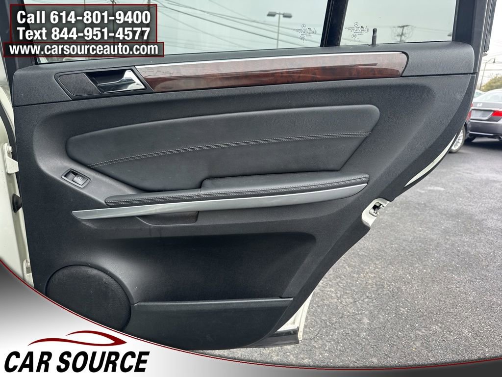 Used 2011 Mercedes-Benz GL 450 4MATIC image 31