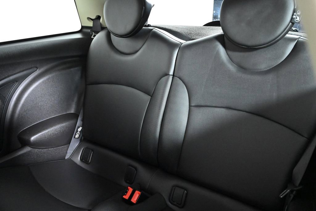Used 2011 MINI Cooper S image 22