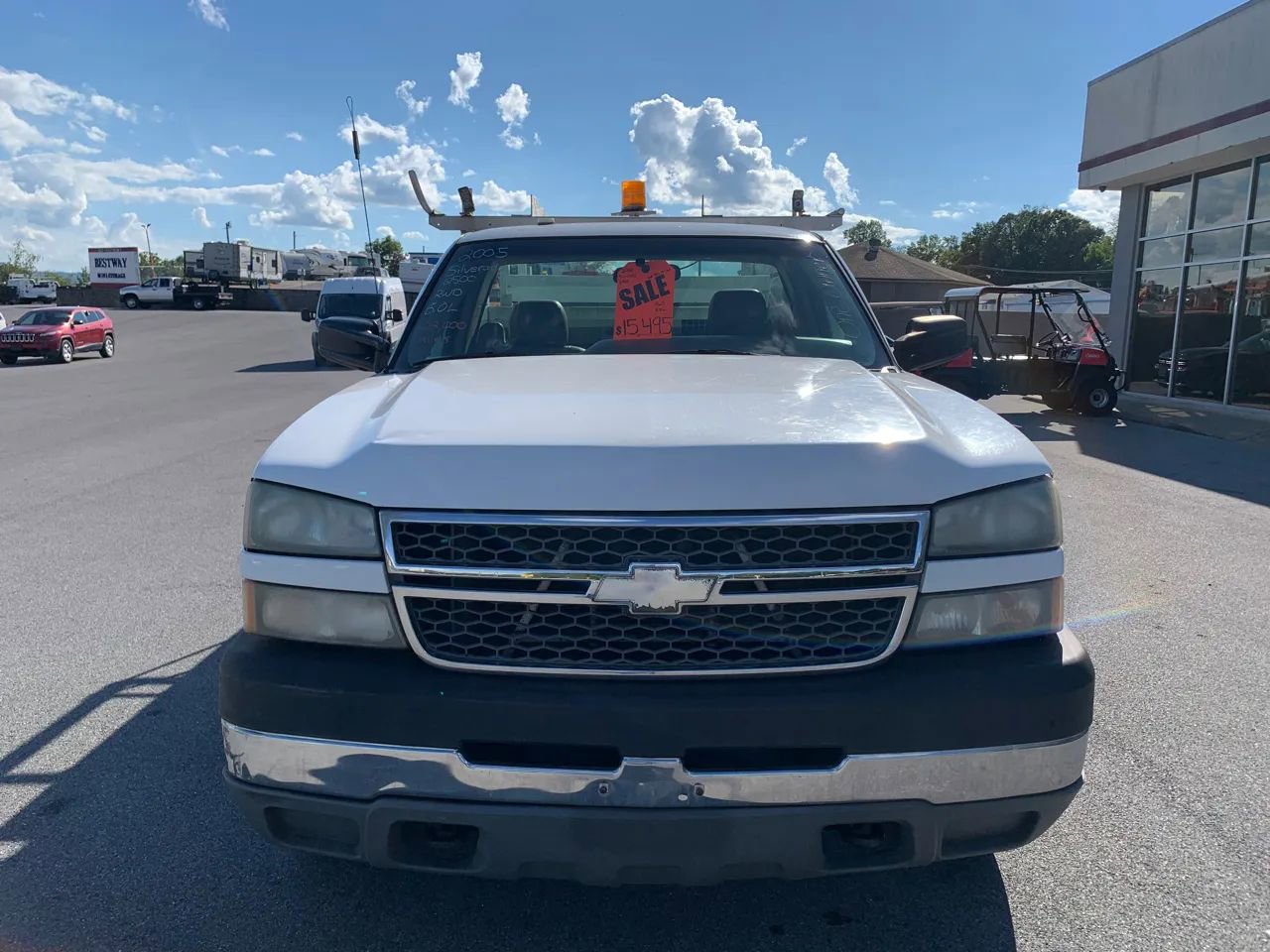 Used 2005 Chevrolet Silverado 2500 W/T RWD image 2