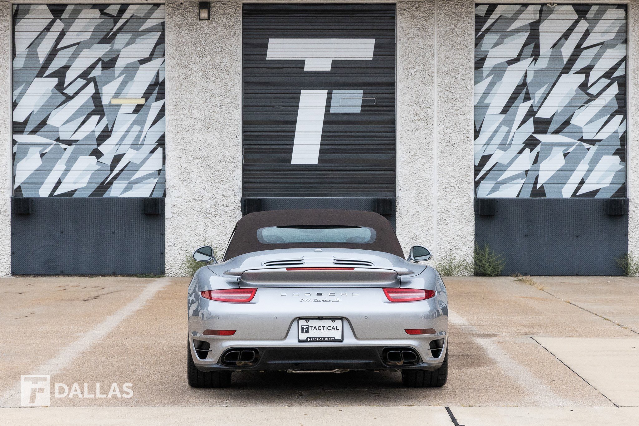 Used 2015 Porsche 911 Turbo S image 15