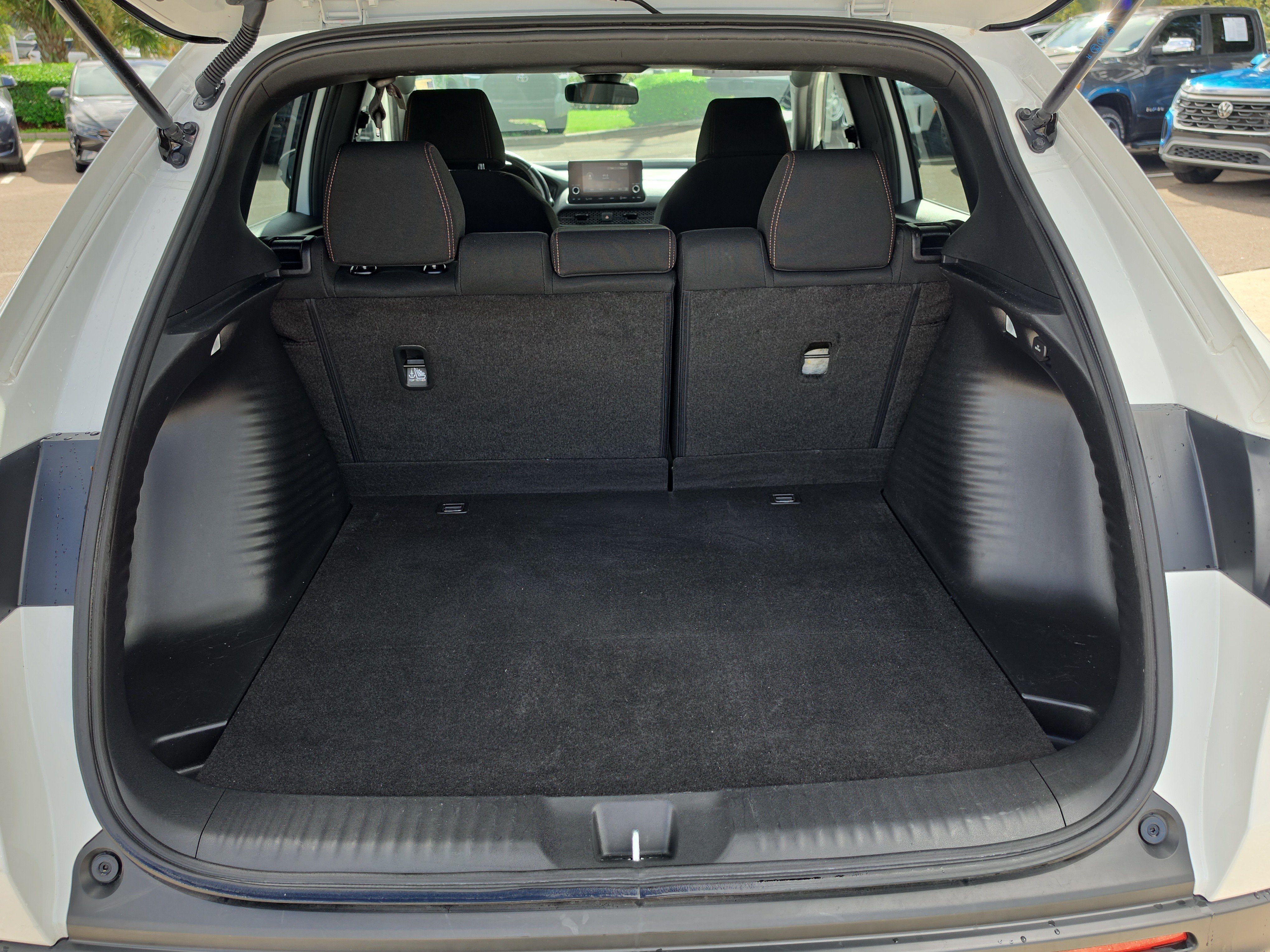 Used 2024 Honda HR-V Sport image 10