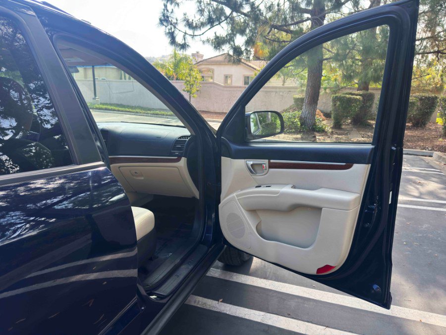 Used 2008 Hyundai Santa Fe GLS image 25