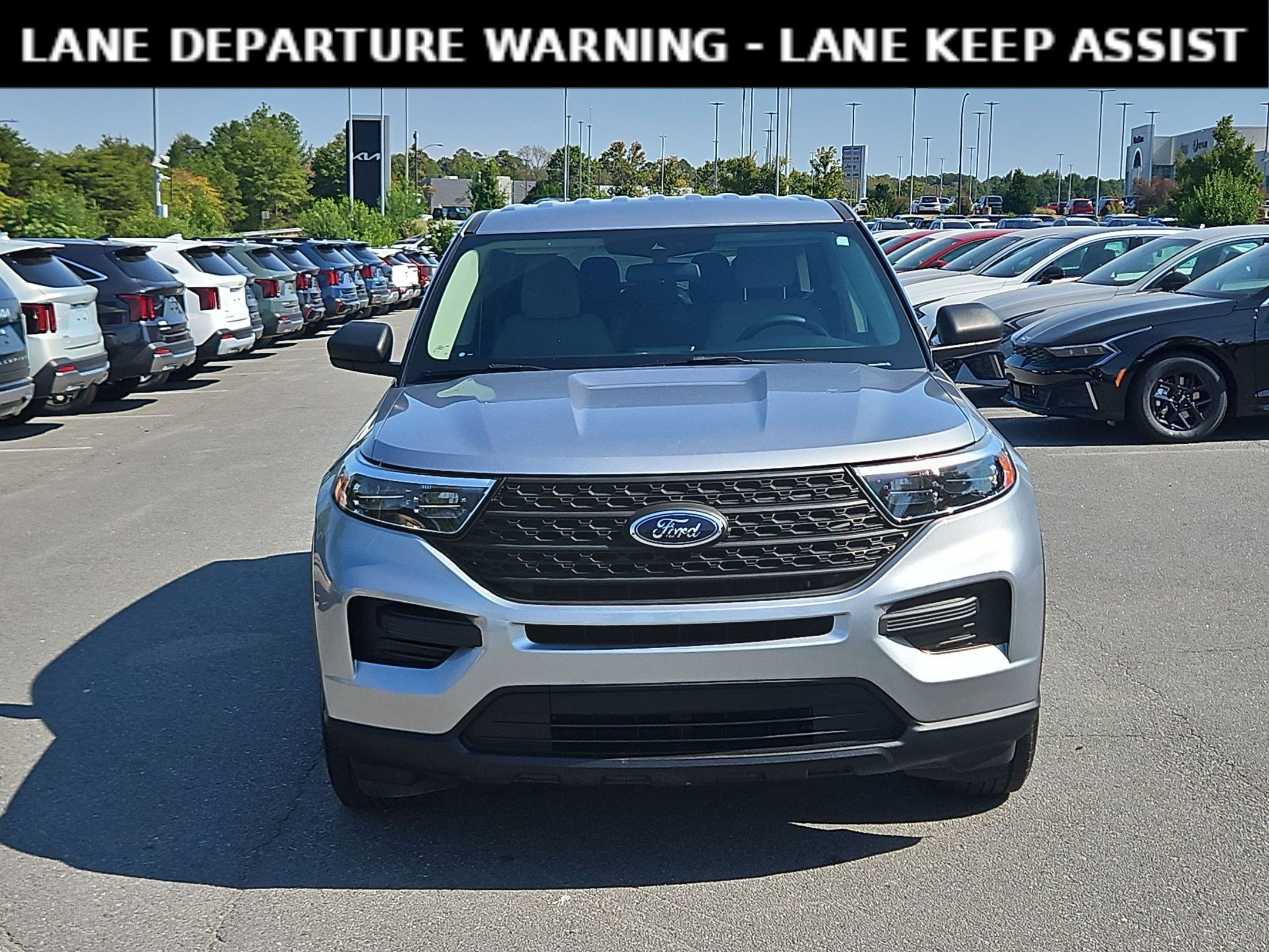 Used 2021 Ford Explorer 4WD w/ Class III Trailer Tow Package image 2