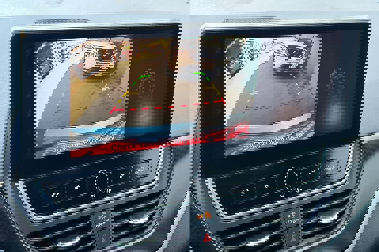 Used 2023 Nissan Altima 2.5 SR w/ SR Premium Package FWD image 22