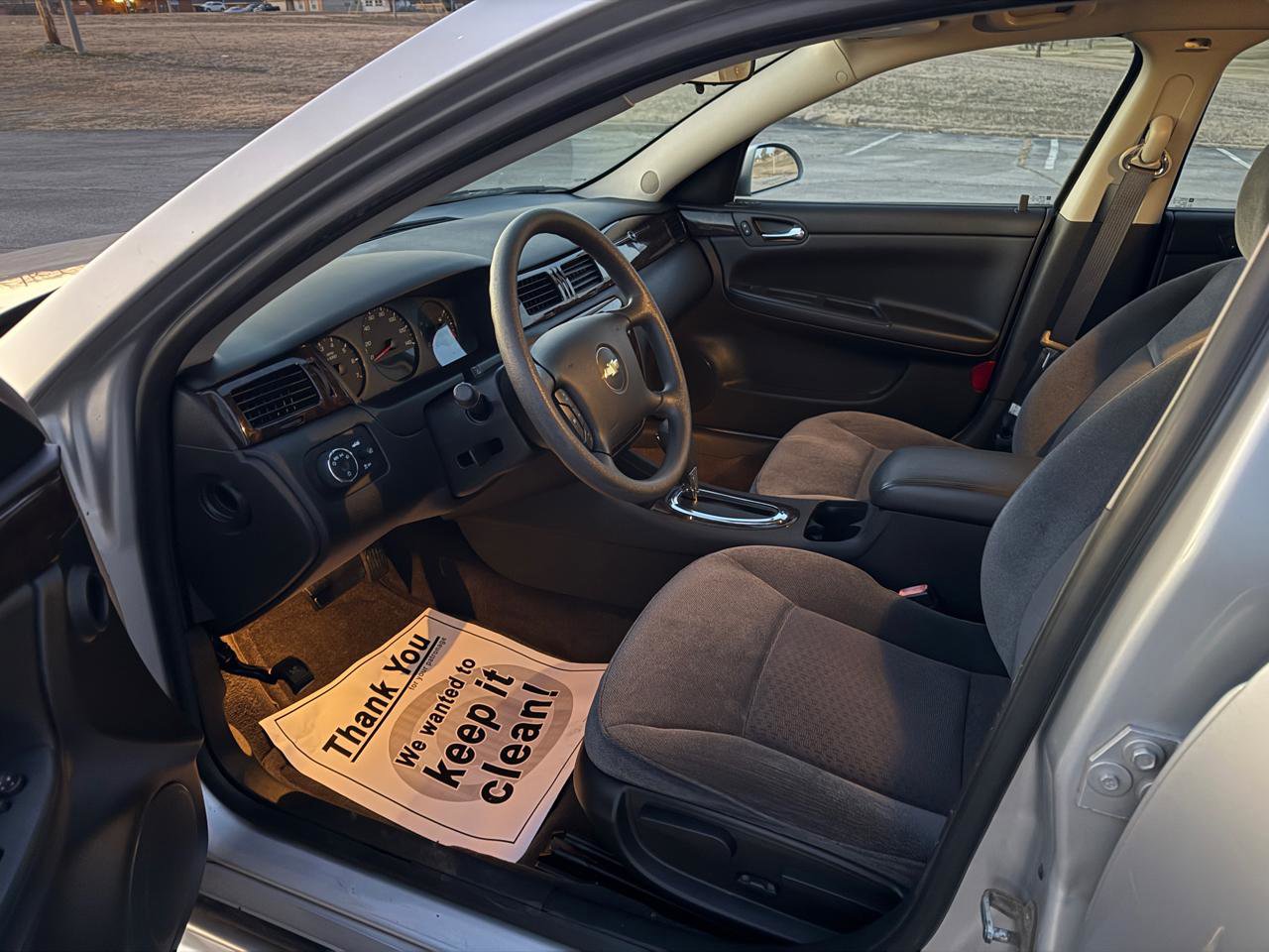 Used 2013 Chevrolet Impala LS FWD image 9