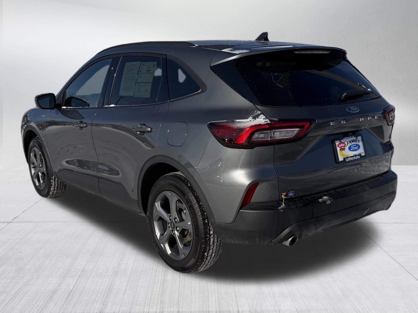 Certified 2025 Ford Escape ST-Line Select image 5