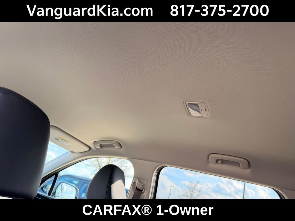 Certified 2025 Kia Sorento S image 25