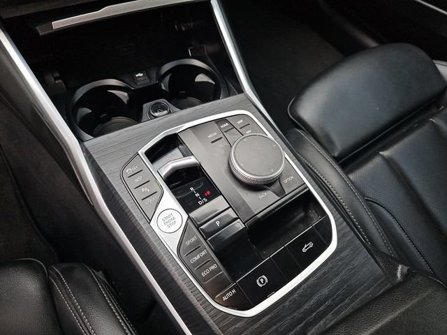 Used 2025 BMW 430i Convertible w/ Premium Package RWD image 26