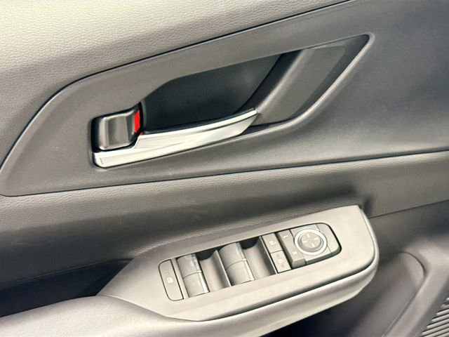 New 2026 Toyota Prius Plug-In Hybrid FWD image 16