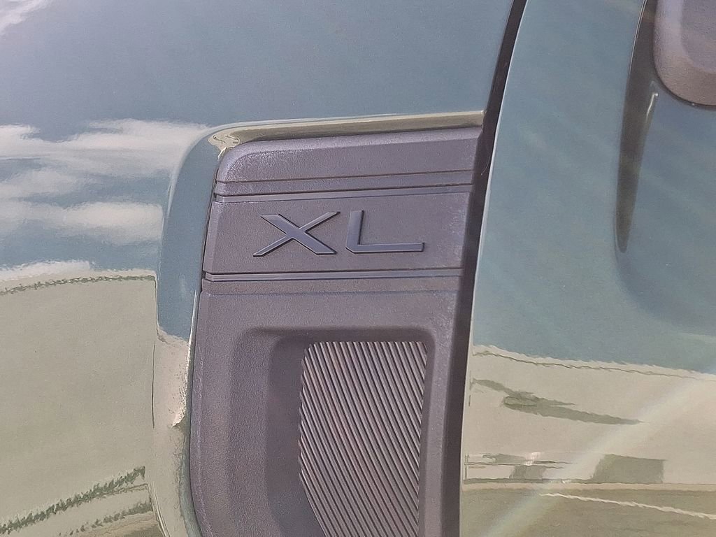 Used 2025 Ford Maverick XL w/ 4K Tow Package image 30