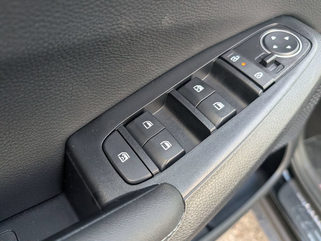 New 2026 Kia Seltos S AWD/4WD image 16