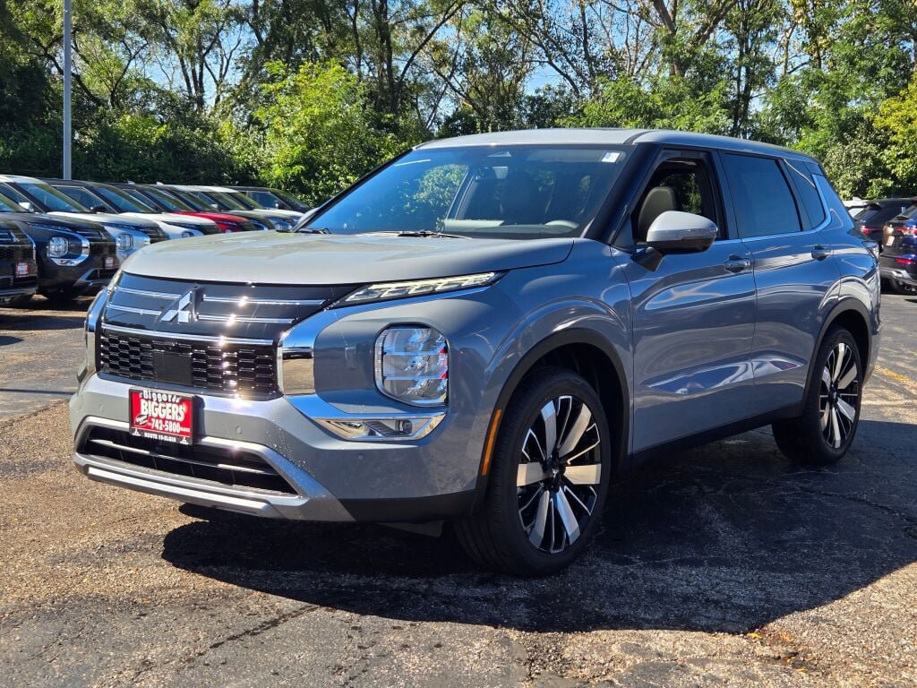 New 2026 Mitsubishi Outlander SE AWD/4WD image 3