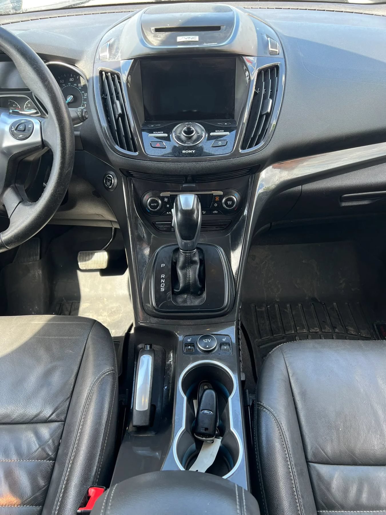 Used 2016 Ford Escape Titanium AWD/4WD image 12