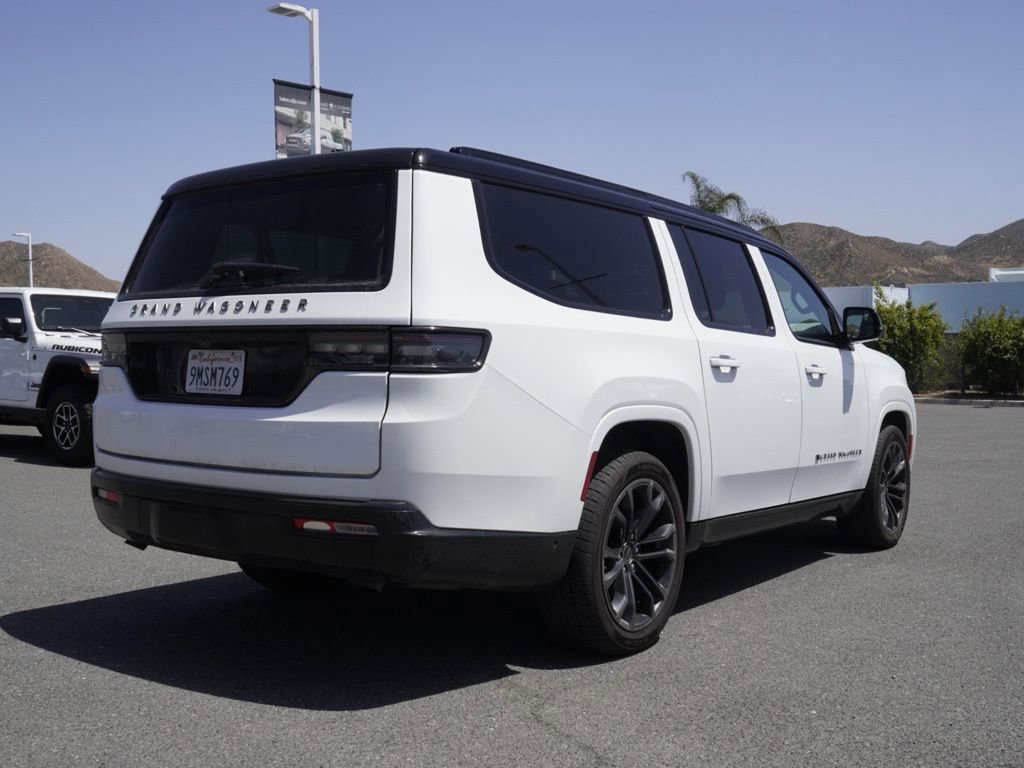 Used 2024 Jeep Grand Wagoneer L Series II w/ Quick Order Packagew 28T image 3