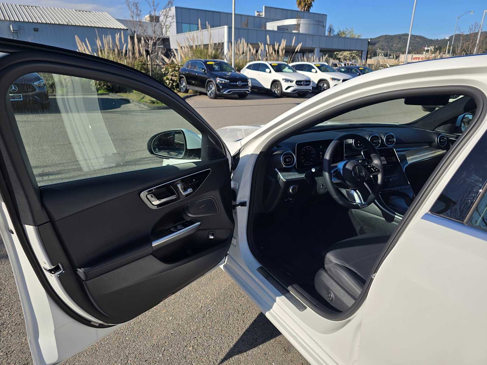 Used 2025 Mercedes-Benz C 300 Sedan image 22