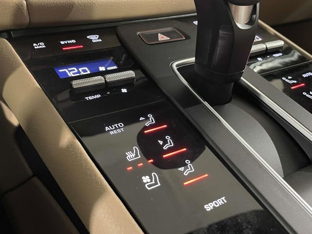 New 2026 Porsche Macan image 32